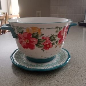 Pioneer WomanCeramic Berry Bowl with Saucer